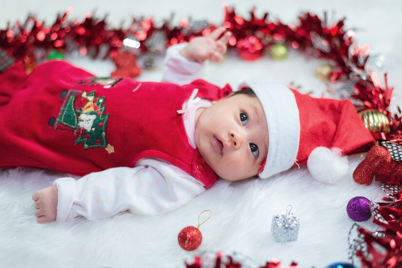 Adorable Infant Christmas Dresses for Newborns